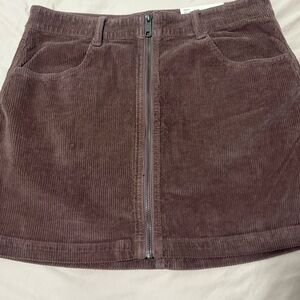 NWT American Eagle Corduroy Plum Zip Front Skirt